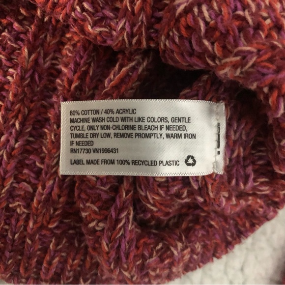 Woman’s Pink Universal Thread Sweater - Picture 6 of 6